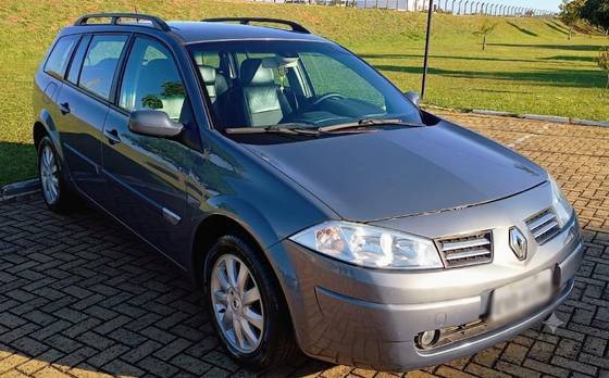 RENAULT MEGANE 1.6 DYNAMIQUE GRAND TOUR 16V FLEX 4P MANUAL